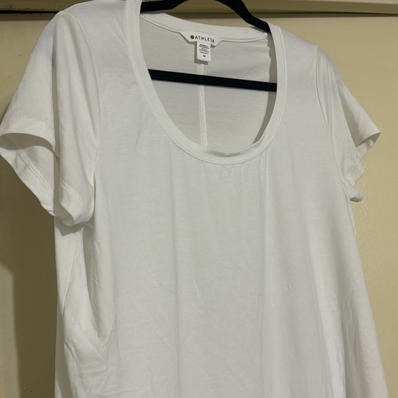 Athleta tee - Picture 3 of 4